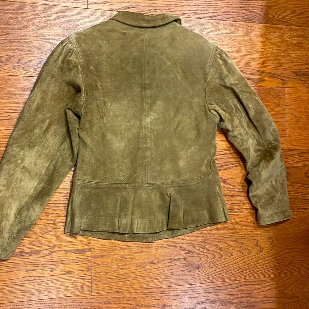 VINTAGE 80s suede jacket size 11-12 Cottage or Prairie core fall essential! - Picture 2 of 10